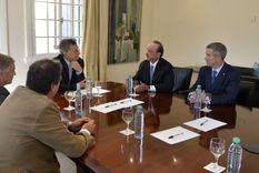 crece el rumor del desembarco de at&t en el 4g