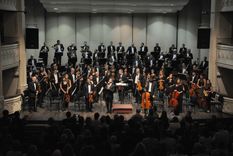 comienza la entrega de entradas gratuitas para la velada patriotica