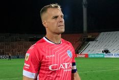 El arquero fue oficializado en su nuevo club. Foto: Instagram @rusorodriguezok El arquero fue oficializado en su nuevo club. Foto: Instagram @rusorodriguezok