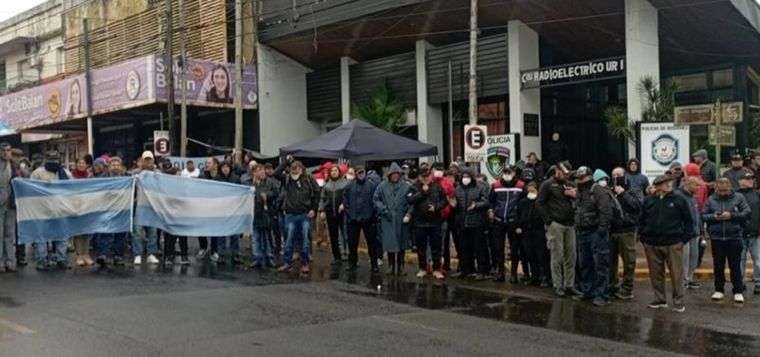 Clima de elevada tensión en Misiones por protestas en reclamo de mejoras salariales