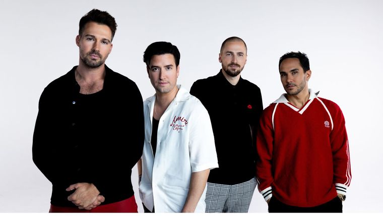 La banda vuelve a nuestro país con un show cargado de nostalgia. La banda vuelve a nuestro país con un show cargado de nostalgia.