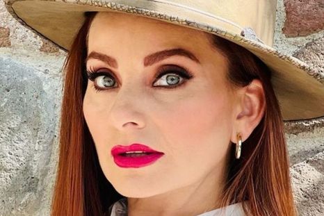 Elizabeth Álvarez rompió el silencio y habló sobre la supuesta infidelidad de su esposo Jorge Salinas.