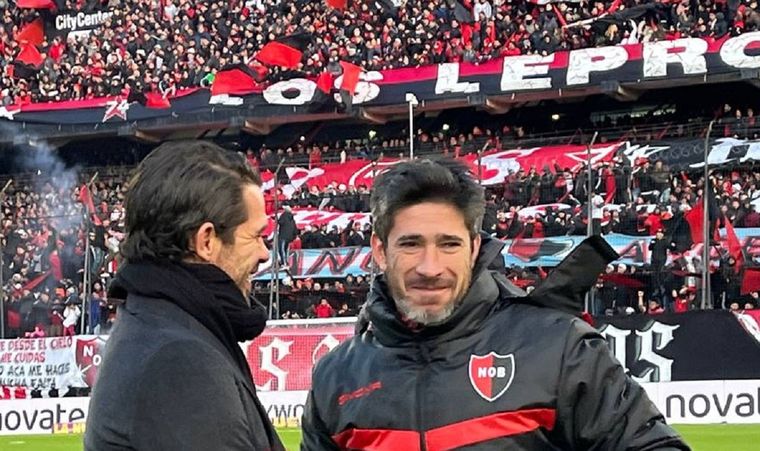 Fernando Gago y Pablo Pérez. Foto: @SC_ESPN