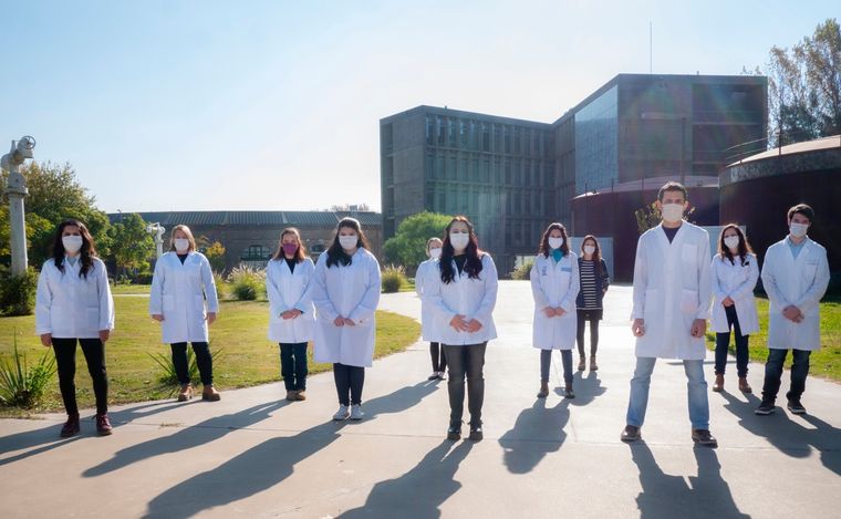 El equipo que está desarrollando la vacuna argentina Arvac