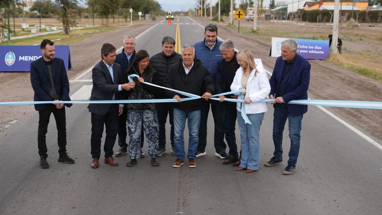 Alfredo Cornejo inauguró la repavimentación de la ruta provincial 171