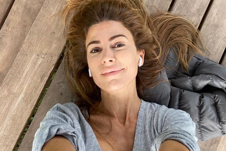 Este es el increíble look descontracturado con el que resaltó Juliana Awada. Foto: INSTAGRAM juliana.awada
