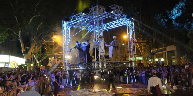 Prix Dami, deslumbró con su puesta en escena aérea. Foto: Alf Ponce/MDZ