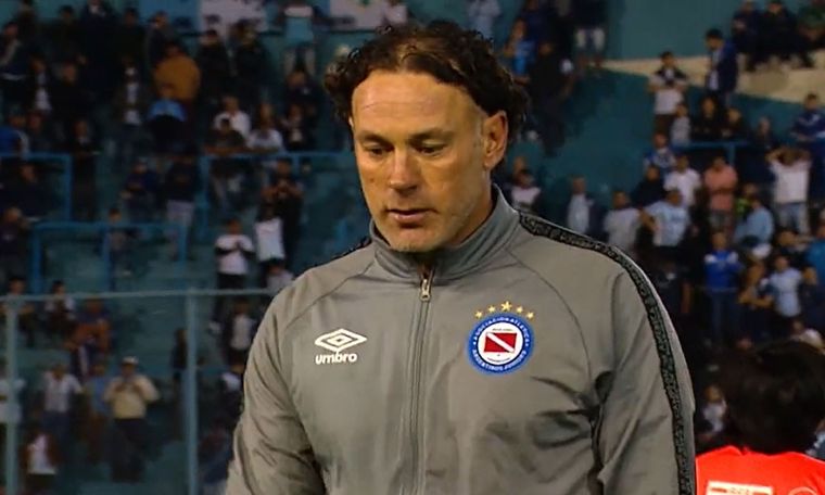 Milito, cerca de un grande de Brasil que jugaría la Copa Libertadores