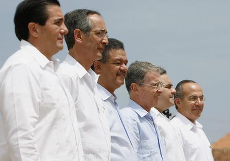 Los presidentes de Panamá, Guatemala,  República Dominicana, Colombia, El Salvador y México. Foto: EFE