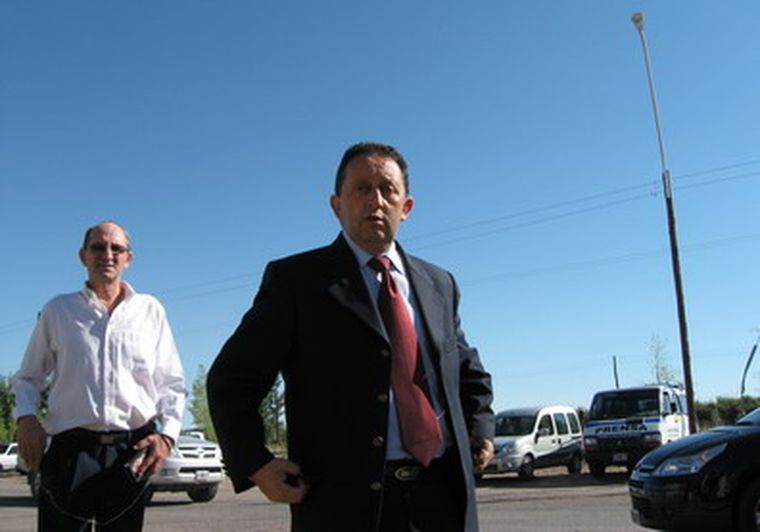 Jaque, a toda máquina en Santa Rosa.