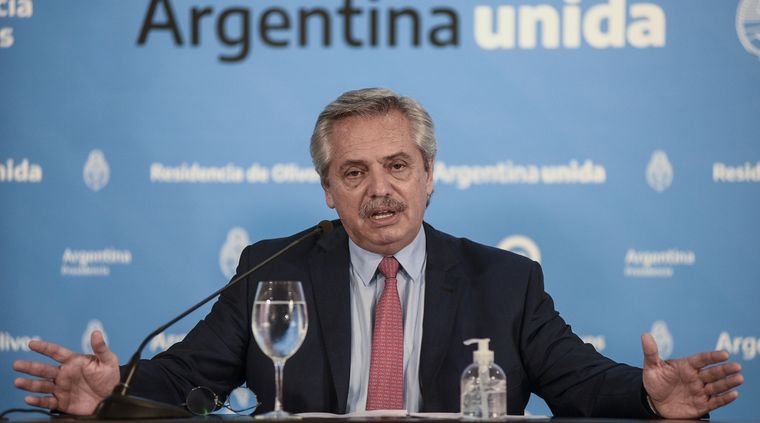 Peña contó que varios artistas y empresarios también se reunieron con Fernández en ese entonces. Peña contó que varios artistas y empresarios también se reunieron con Fernández en ese entonces.