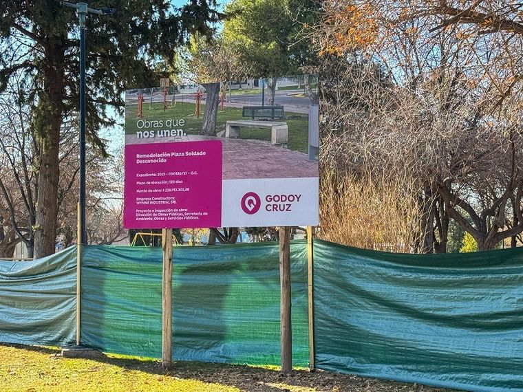 La Municipalidad de Godoy Cruz avanza en la transformación de tres plazas La Municipalidad de Godoy Cruz avanza en la transformación de tres plazas