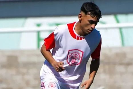 Lautaro Sosa, hermano de Misael, jugaba en Huracán de San Luis Lautaro Sosa, hermano de Misael, jugaba en Huracán de San Luis