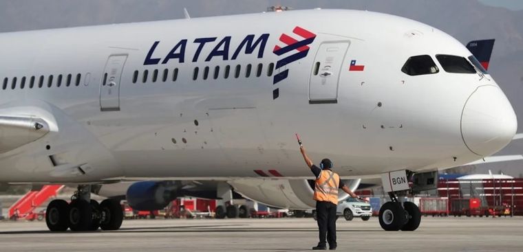 Latam anunció que la ruta será cubierta con aviones Boeing 787 Dreamliner, con capacidad para hasta 300 pasajeros.