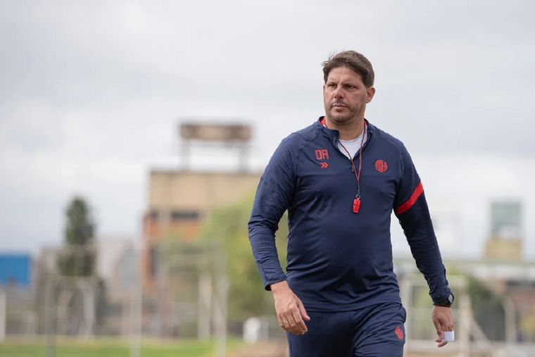 Damián Ayude será el nuevo DT de San Lorenzo: firma hasta junio de 2026 Damián Ayude será el nuevo DT de San Lorenzo: firma hasta junio de 2026