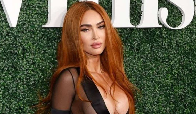 Megan Fox se cubrió el tatuaje que representaba una etapa de las más importantes de su vida. Foto: Taylor Hill