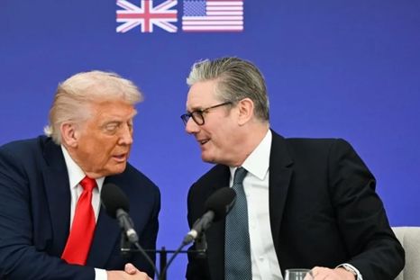 Donald Trump y Keir Starmer, de Reino Unido, en una pasada reunión diplomática. Foto Efe Donald Trump y Keir Starmer, de Reino Unido, en una pasada reunión diplomática. Foto Efe