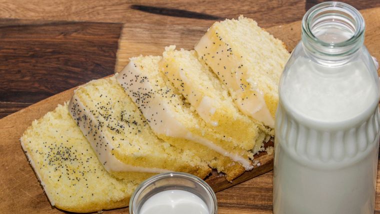 Cómo hacer un budín proteico de limón esponjoso y perfecto, en pocos pasos