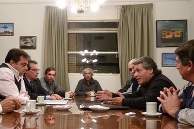 MDZol | El ministro de Seguridad Carlos Aranda y los taxistas. Foto: Ministerio de Seguridad