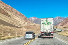 Multas viales en la ruta 7 en Alta Montaña (Las Heras), a través de testimonios por Whatsapp. Multas viales en la ruta 7 en Alta Montaña (Las Heras), a través de testimonios por Whatsapp.