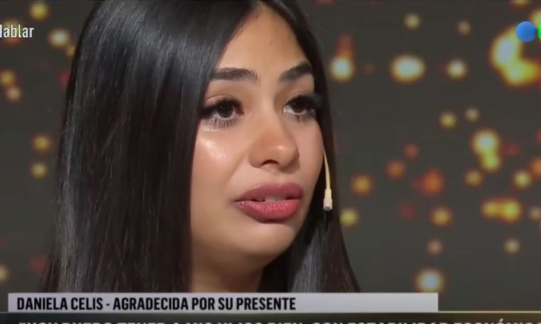 Daniela Celis recordó su durísima infancia en una casilla de Moreno La ex Gran Hermano se emocionó en PH Podemos Hablar Foto: Captura de TV