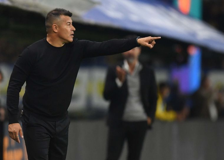 Jorge Almirón volvió a convocar a Darío Benedetto. Foto: Télam