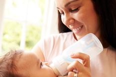 Las leches de fórmula, bajo la lupa de la OMS. Foto: BebésYMás. Las leches de fórmula, bajo la lupa de la OMS. Foto: BebésYMás.