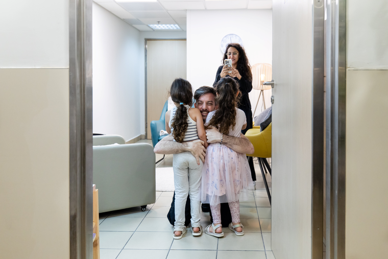 Reencuentro de David Cunio y su familia.&nbsp;