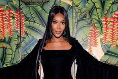 La supermodelo Naomi Campbell nunca pierde su estilo y encanto. Foto: Instagram @naomi