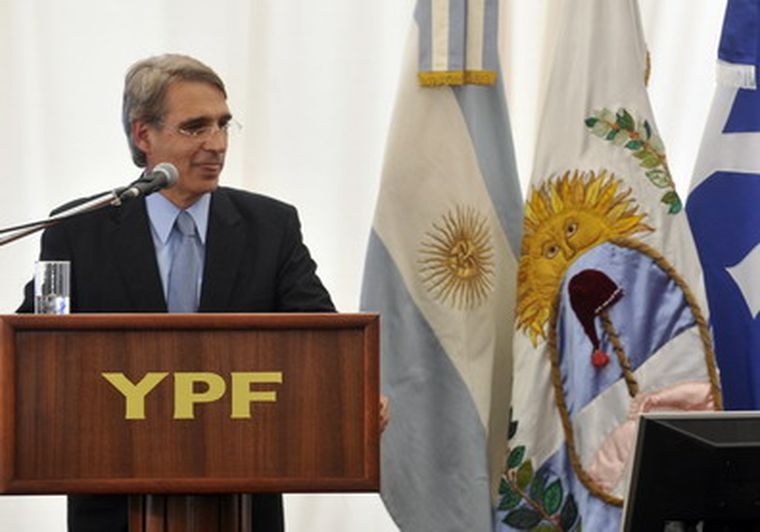 Carlos Alfonsi, director ejecutivo de YPF anunció los avances de obra. Foto: Pachy Reynoso / MDZ