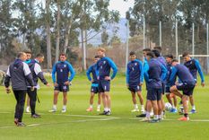 El plantel de Gimnasia de Jujuy inició la semana de entrenamientos de cara al partido en Mendoza. El plantel de Gimnasia de Jujuy inició la semana de entrenamientos de cara al partido en Mendoza.