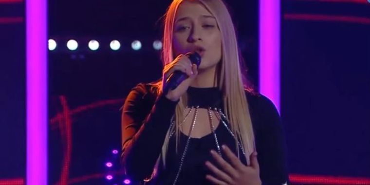 Wayra Iglesias, la joven que no logró que ningún coach de La Voz Argentina gire su silla