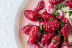 Ñoquis de remolacha, una receta simple pero impactante. Foto: Mi Diario de Cocina