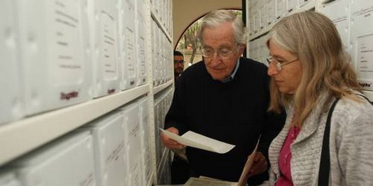 Noam y Aviva Chomsky.