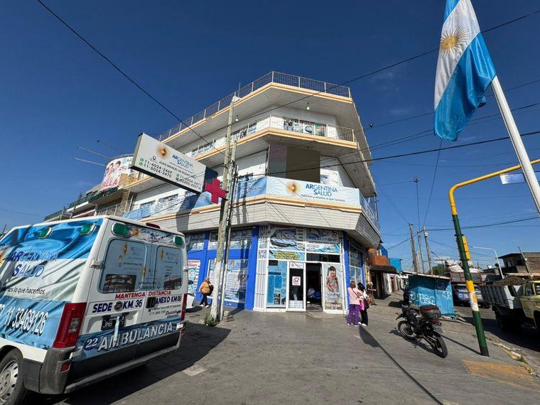 argentina salud gonzalez catan médicos truchos