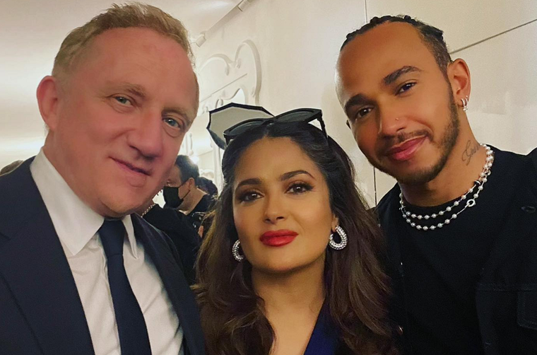 Salma Hayek es dueña de una gran fortuna. Foto: Instagram  @salmahayek