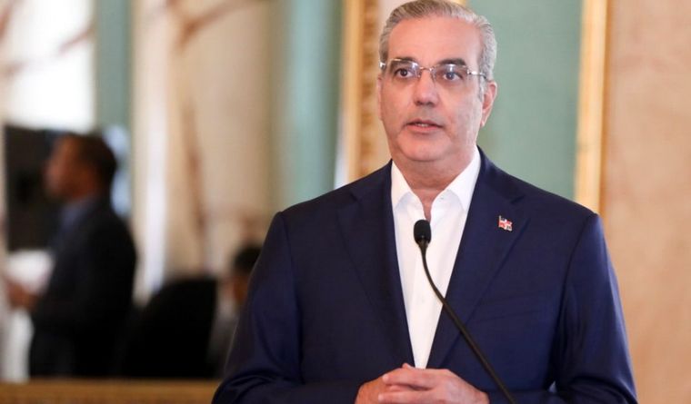 El presidente de República Dominicana, Luis Abinader, habilitó a Estados Unidos. Foto Dpa