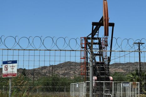 El sindicato cruzó a Jimena Lattore