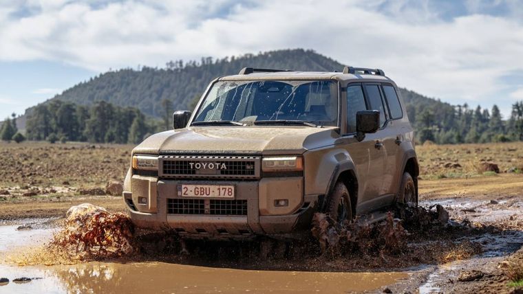 Toyota Land Cruiser 250