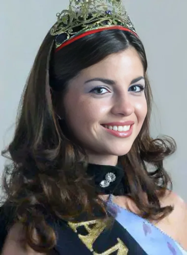 Nuri Donnantuoni de San Carlos fue la Reina Nacional de la Vendimia del 2005. Nuri Donnantuoni de San Carlos fue la Reina Nacional de la Vendimia del 2005.