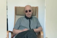 se vacuno el indio solari y estallo la polemica en las redes sociales se vacuno el indio solari y estallo la polemica en las redes sociales