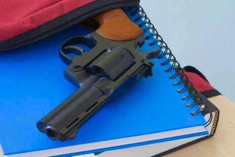 Pánico en una escuela de Rosario. Foto: NA Pánico en una escuela de Rosario. Foto: NA