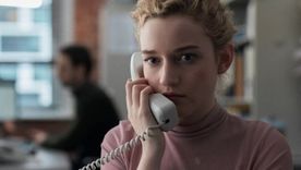 Julia Garner protagoniza The Assistant.
