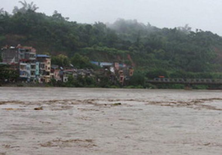 La tormenta tropical Kammuri azota a Vietnam. Foto: AP