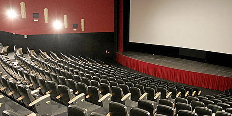 Cine y teatro: no hay en el Valle de Uco.