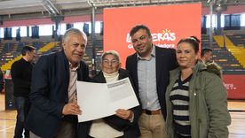 Cornejo lanzó un programa de escrituración para familias del IPV