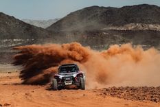 Los competidores argentinos enfrentaron una de las etapas más exigentes del inicio del Rally Dakar 2026 en Arabia Saudita. Foto: Kevin Benavides. Los competidores argentinos enfrentaron una de las etapas más exigentes del inicio del Rally Dakar 2026 en Arabia Saudita. Foto: Kevin Benavides.
