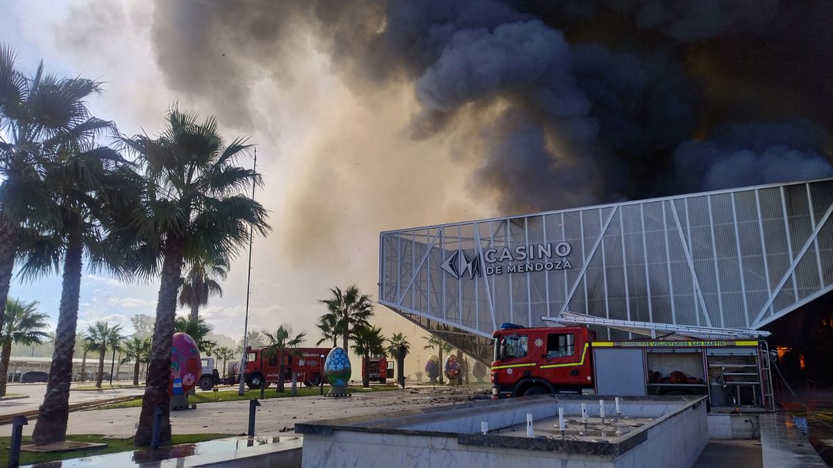 Qué pasará tras el incendio con el Casino del Este y cómo impactan las reformas del Gobierno