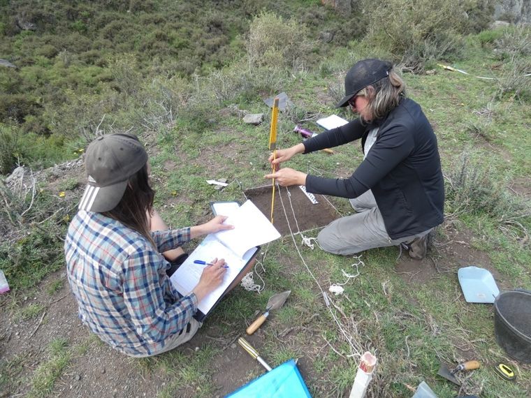 Investigadores de la UNCuyo y del Conicet difunden el patrimonio arqueológico de Potrerillos Foto: Prensa UNCuyo