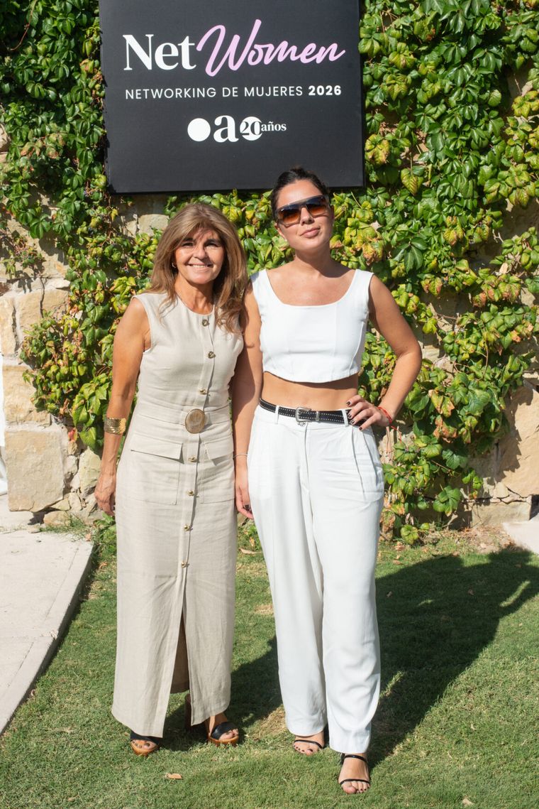 Marisa González y Clara Catalán. Marisa González y Clara Catalán.